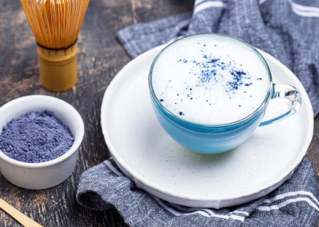 Blue Matcha Latte_Step-By-Step Recipe