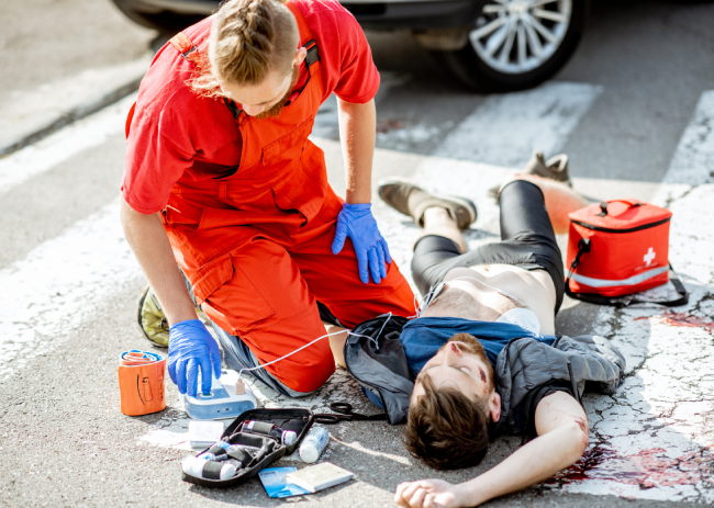 How To Be Helpful in a Medical Emergency